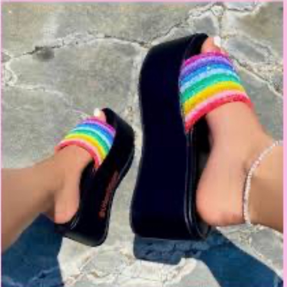 Lady Go Diva Y2K rainbow platform shoes size 7.5